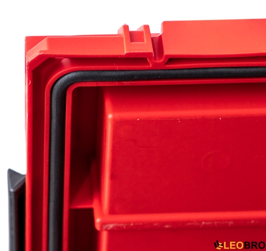 Ящик для инструментов Qbrick System PRIME Toolbox 250 Vario Red Ultra HD Custom (5901238256939) - 5